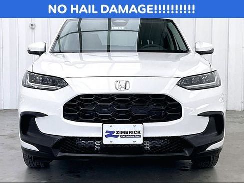 New 2026 Honda HR-V LX image 3