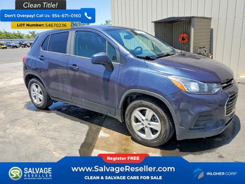 Used 2019 Chevrolet Trax LS w/ LPO, Cargo Package FWD image 5