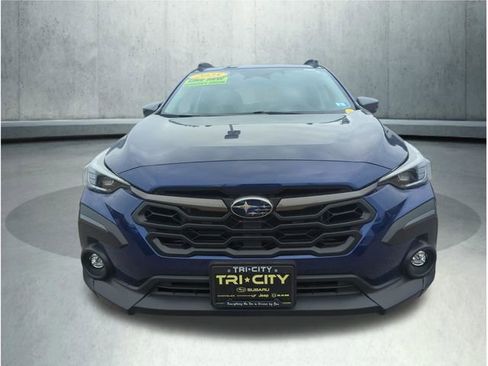 Used 2025 Subaru Crosstrek 2.5i Limited AWD/4WD image 10