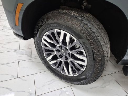 Used 2026 Chevrolet Tahoe Z71 w/ Comfort Package image 34