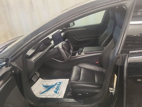 Used 2023 Tesla Model S Standard Range image 3