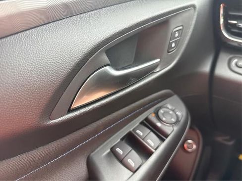 New 2026 Buick Envista Sport Touring w/ Convenience I Package FWD image 16