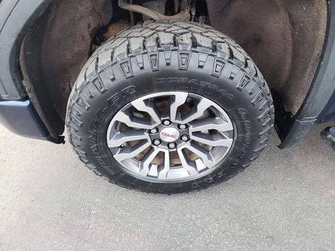 Used 2020 GMC Sierra 1500 AT4 w/ AT4 Premium Package image 41