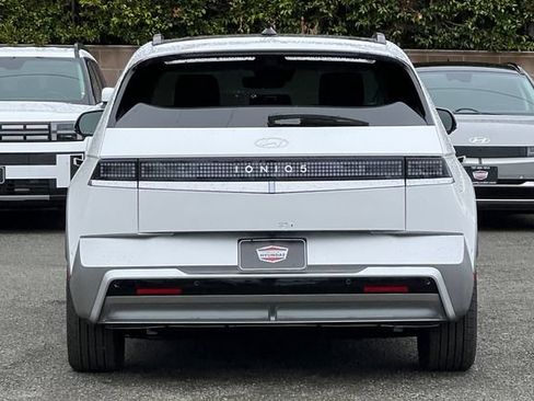 New 2026 Hyundai Ioniq 5 Limited RWD image 7