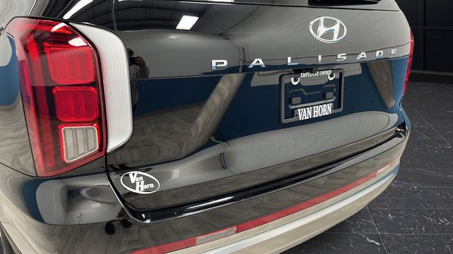Used 2025 Hyundai Palisade Calligraphy FWD image 43