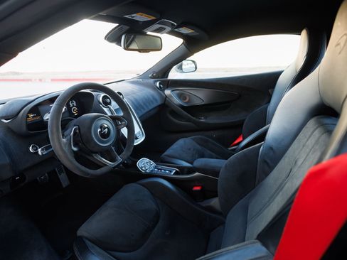 Used 2019 McLaren 600LT image 38