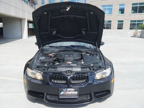 Used 2011 BMW M3 Convertible RWD image 35