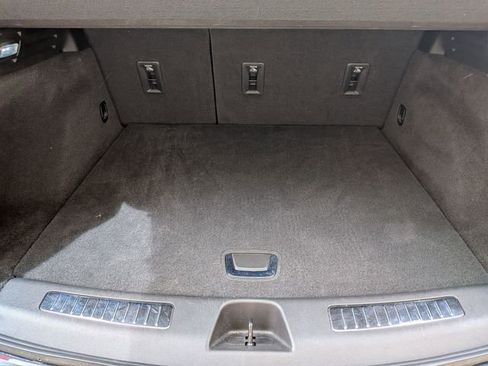 Certified 2023 Cadillac XT4 Premium Luxury AWD/4WD image 23