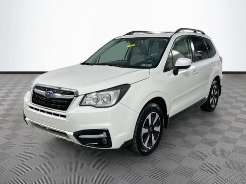 Used 2018 Subaru Forester 2.5i Premium AWD/4WD image 3