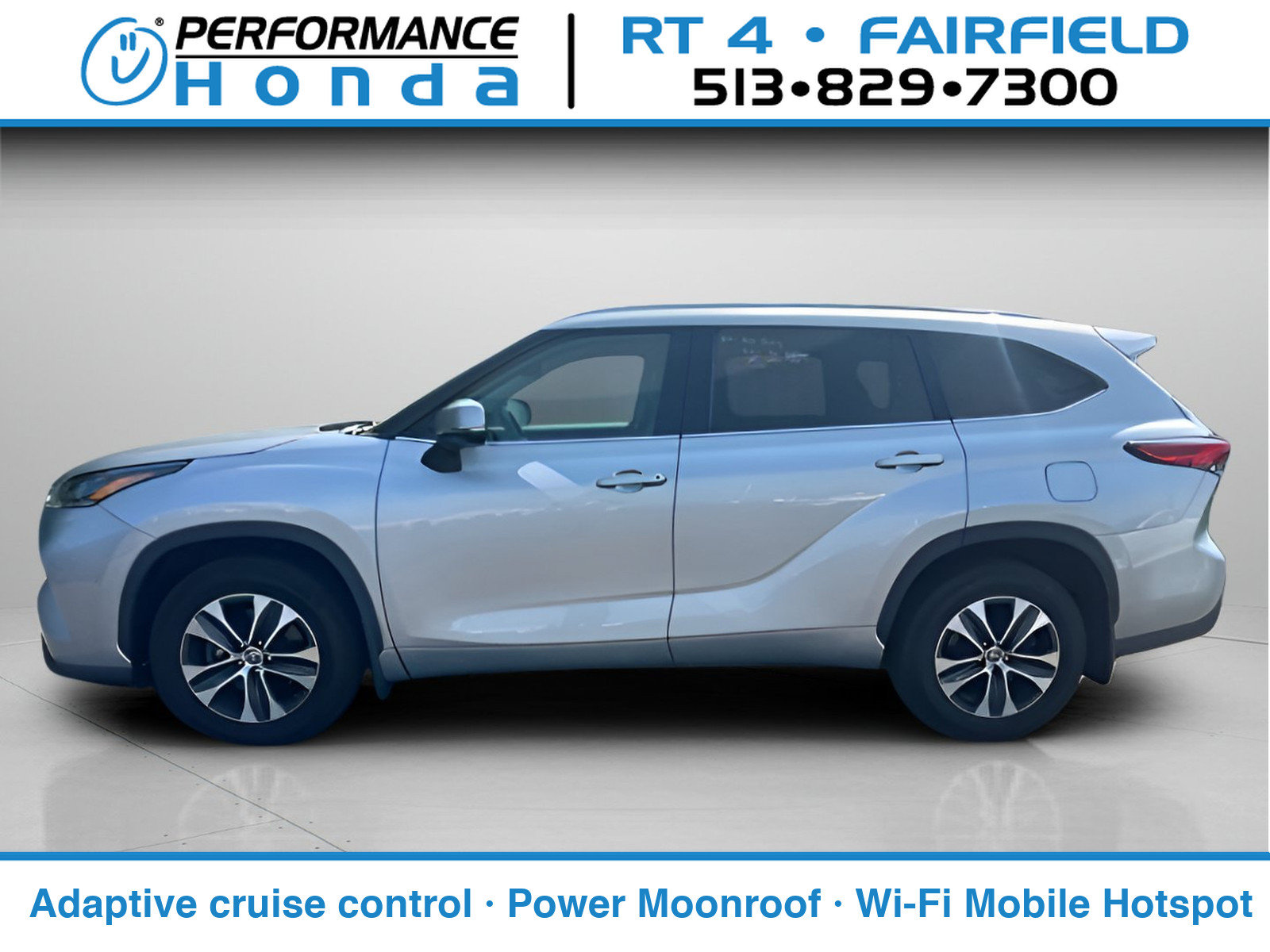 Used 2021 Toyota Highlander XLE AWD/4WD image 1