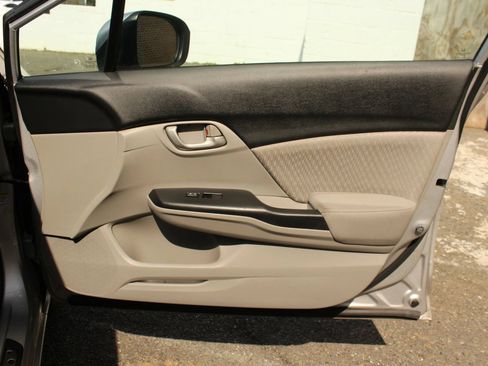 Used 2015 Honda Civic LX image 22
