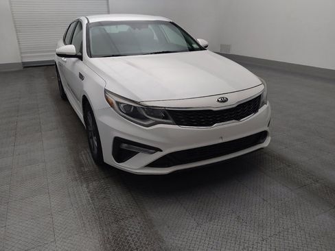Used 2019 Kia Optima LX image 14