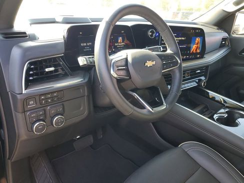 Certified 2025 Chevrolet Tahoe Premier image 8