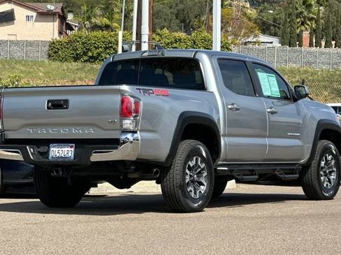 Used 2023 Toyota Tacoma TRD Off-Road image 5