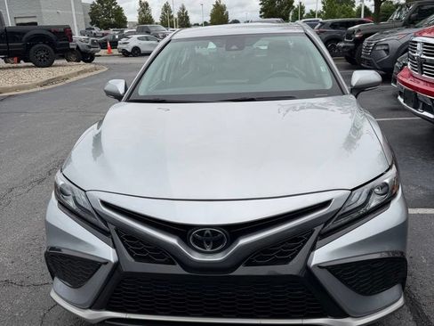 Used 2024 Toyota Camry XSE FWD image 2