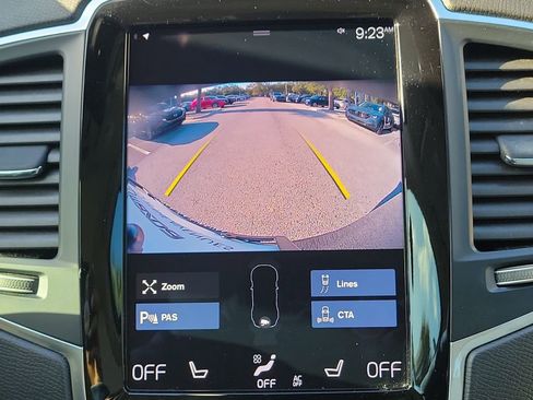 Used 2022 Volvo XC90 T6 Momentum w/ Protection Package image 31