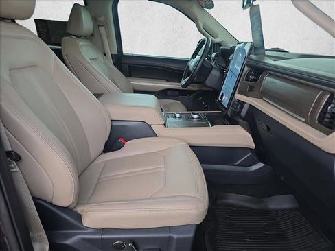 Certified 2024 Ford Expedition Max Limited AWD/4WD image 17