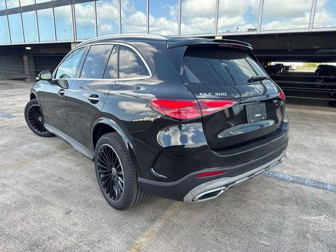 New 2026 Mercedes-Benz GLC 300 image 3
