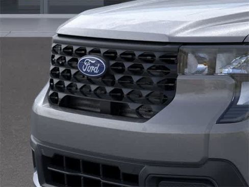 New 2026 Ford Maverick XLT w/ XLT Luxury Package image 18