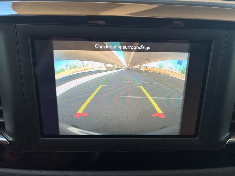 Used 2018 Chrysler Pacifica Touring Plus w/ S Appearance Package FWD image 24