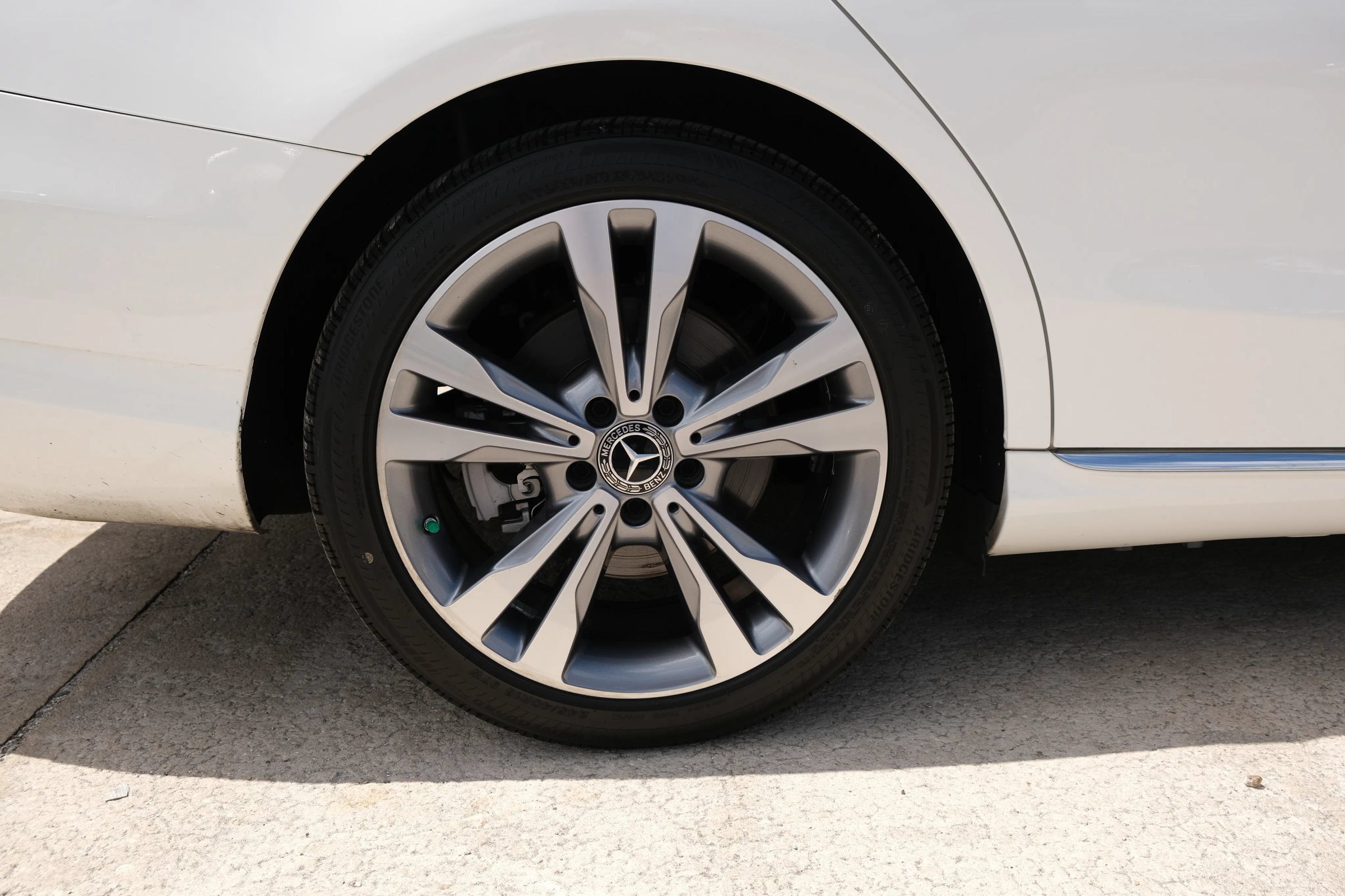 Used 2018 Mercedes-Benz C 350e Sedan image 20