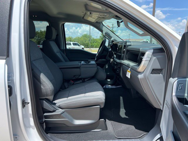 New 2026 Ford F250 XL w/ STX Appearance Package AWD/4WD image 19