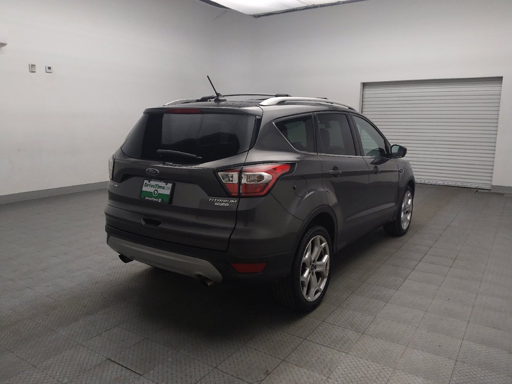 Used 2018 Ford Escape Titanium w/ Ford Safe & Smart Package FWD image 9