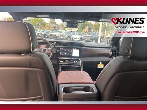 New 2025 GMC Sierra 3500 Denali Ultimate image 41