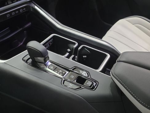 New 2026 Lexus TX 500h AWD image 14