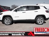 New 2025 Jeep Compass Sport image 2