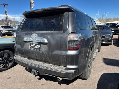 Used 2018 Toyota 4Runner Limited image 9