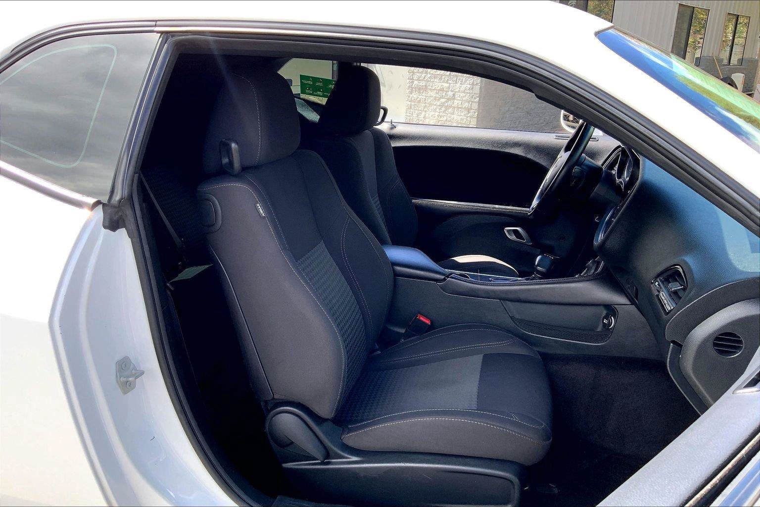 Certified 2017 Dodge Challenger R/T RWD image 7