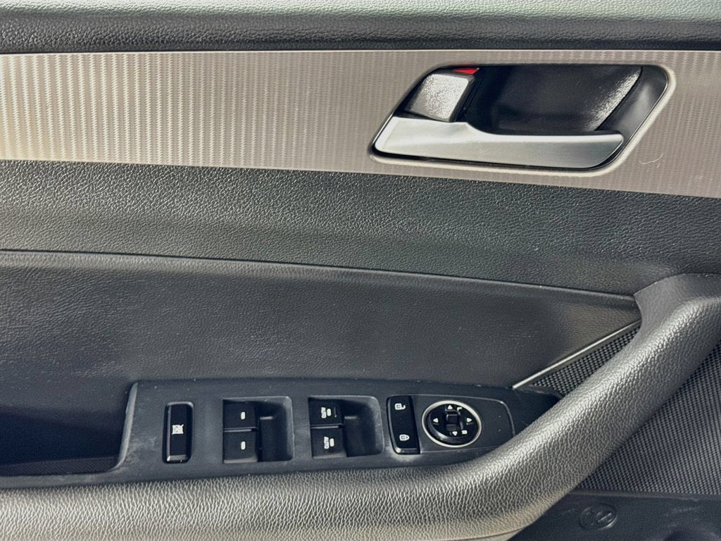 Used 2018 Hyundai Sonata Sport w/ Cargo Package FWD image 18