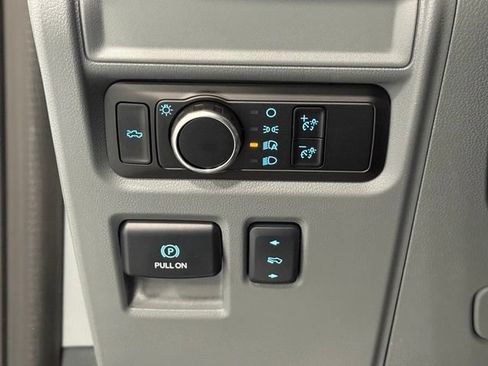 Used 2025 Ford F150 Lightning Flash AWD/4WD image 17