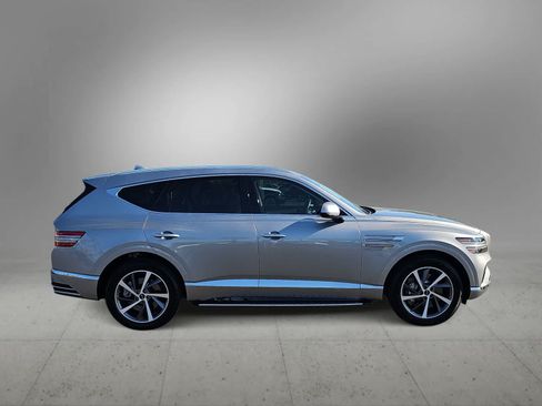 Certified 2026 Genesis GV80 2.5T Select AWD/4WD image 9