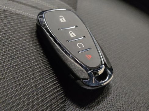 Used 2023 Chevrolet Blazer LT image 32