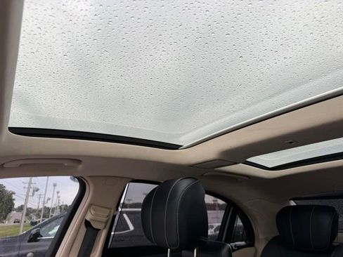 Used 2017 Mercedes-Benz S 550 Sedan image 31