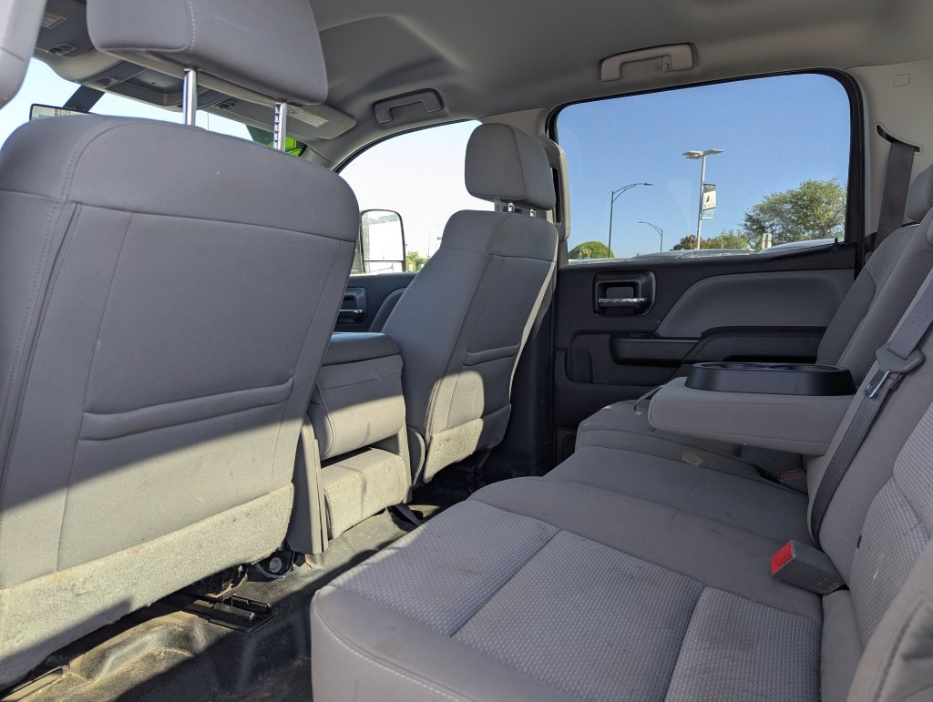 Used 2017 Chevrolet Silverado 3500 W/T AWD/4WD image 28