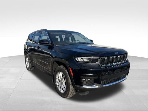 Used 2023 Jeep Grand Cherokee L Laredo w/ Luxury Tech Group I image 7