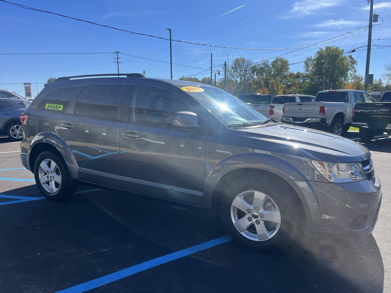 Used 2013 Dodge Journey SXT w/ Flexible Seating Group FWD image 3