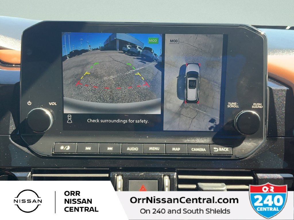 Used 2025 Nissan Pathfinder Platinum w/ Cargo Package FWD image 25