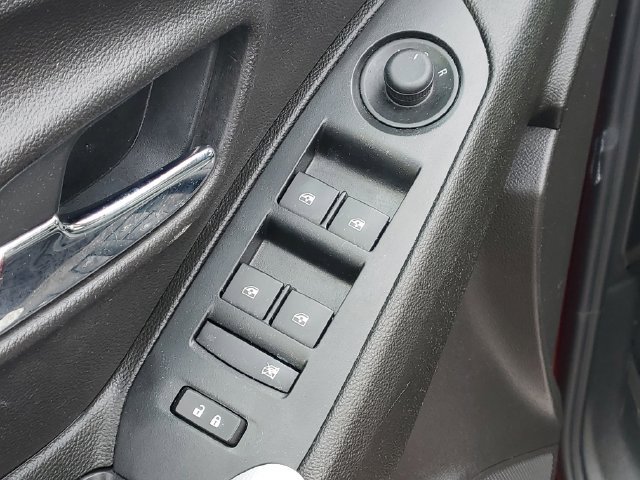 Used 2018 Chevrolet Trax Premier FWD image 9