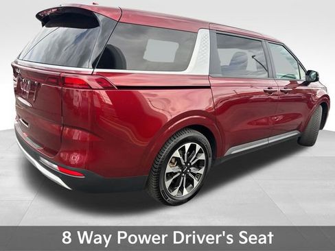 Used 2022 Kia Carnival EX FWD image 8
