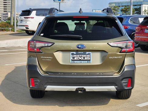 Used 2022 Subaru Outback Limited AWD/4WD image 6
