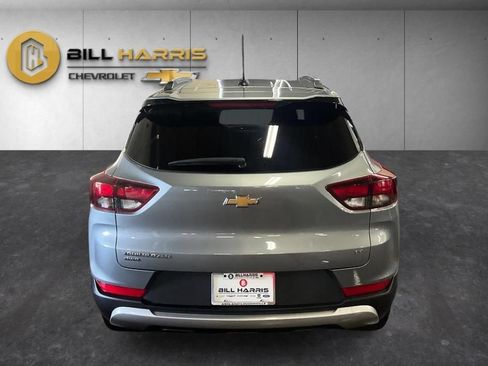 Used 2023 Chevrolet TrailBlazer LT w/ Convenience Package AWD/4WD image 11