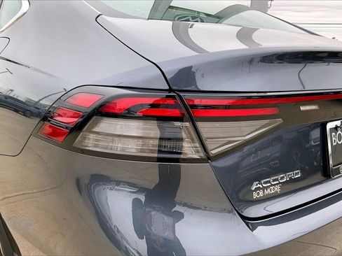 Used 2023 Honda Accord EX image 30