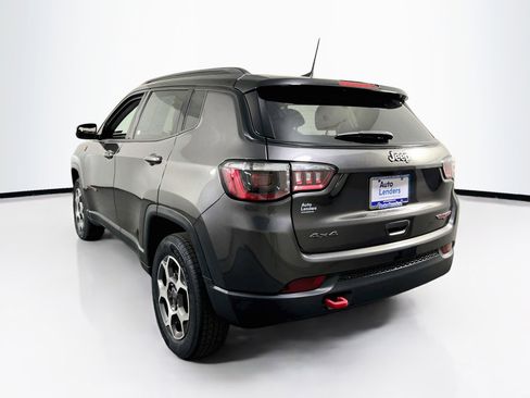 Used 2022 Jeep Compass Trailhawk w/ Sun and Sound Group AWD/4WD image 7