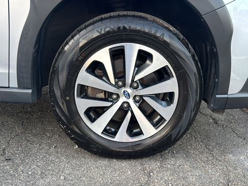 Certified 2024 Subaru Outback Premium AWD/4WD image 44