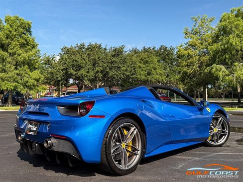 Used 2019 Ferrari 488 Spider RWD image 55