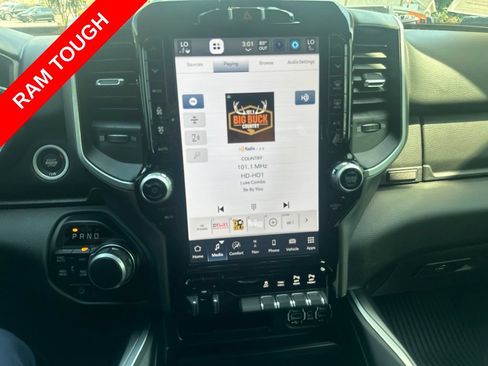 Used 2023 RAM 1500 Big Horn AWD/4WD image 12